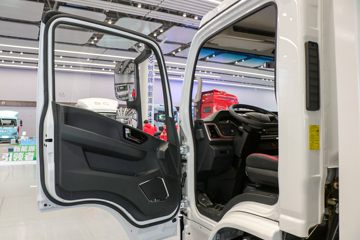 �������ó� ����G300 163���� 4.2��AMT�Զ���������ʽ�ῨͼƬ