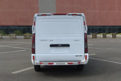 江铃汽车 新世代全顺Pro 2023款 140马力 2.2T柴油 3座 短轴低顶封闭货车