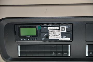 �й����� �ǵ¿�SITRAK G7H�ؿ� 610���� 6X4 AMT�Զ���ǣ����(Һ��)ͼƬ