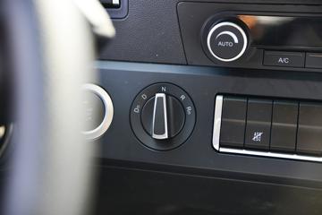 �й����� �ǵ¿�SITRAK G7H�ؿ� 610���� 6X4 AMT�Զ���ǣ����(Һ��)ͼƬ