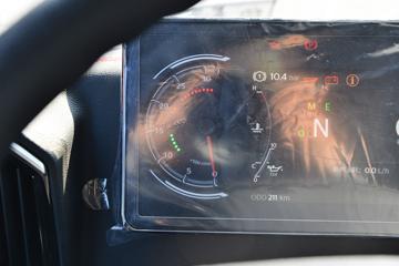 �й����� �ǵ¿�SITRAK G7H�ؿ� 610���� 6X4 AMT�Զ���ǣ����(Һ��)ͼƬ