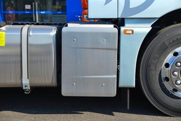 �й����� �ǵ¿�SITRAK G7H�ؿ� 610���� 6X4 AMT�Զ���ǣ����(Һ��)ͼƬ