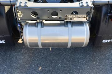 �й����� �ǵ¿�SITRAK G7H�ؿ� 610���� 6X4 AMT�Զ���ǣ����(Һ��)ͼƬ