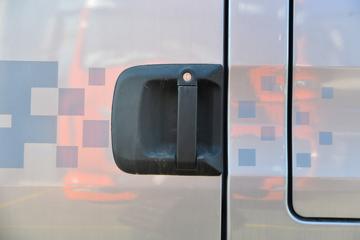 �й����� �ǵ¿�SITRAK G7S�ؿ� �ݻ��� 570���� 6X4 AMT�Զ���ǣ����(Һ��)ͼƬ