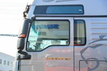 �й����� �ǵ¿�SITRAK G7S�ؿ� �ݻ��� 570���� 6X4 AMT�Զ���ǣ����(Һ��)ͼƬ