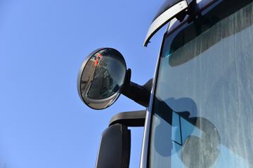 �й����� �ǵ¿�SITRAK G7S�ؿ� �ݻ��� 570���� 6X4 AMT�Զ���ǣ����(Һ��)ͼƬ