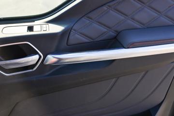 �й����� �ǵ¿�SITRAK G7S�ؿ� �ݻ��� 570���� 6X4 AMT�Զ���ǣ����(Һ��)ͼƬ