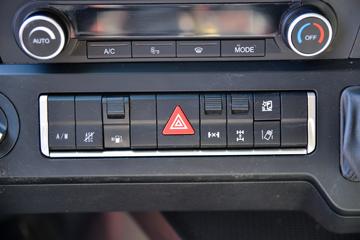 �й����� �ǵ¿�SITRAK G7S�ؿ� �ݻ��� 570���� 6X4 AMT�Զ���ǣ����(Һ��)ͼƬ