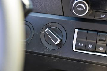 �й����� �ǵ¿�SITRAK G7S�ؿ� �ݻ��� 570���� 6X4 AMT�Զ���ǣ����(Һ��)ͼƬ