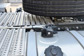 �й����� �ǵ¿�SITRAK G7S�ؿ� �ݻ��� 570���� 6X4 AMT�Զ���ǣ����(Һ��)ͼƬ