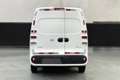 上汽大通 大拿V 4.8米纯电动短轴高顶封闭货车43kWh