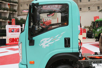 �й������ɶ����ó� V2-X 4.5T 4.15�׵��Ŵ��綯��դʽ�Ῠ100.46kWhͼƬ