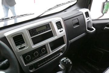 �й������ɶ����ó� V1-X С��ʨ 12T 4X2 3.8�״��綯��ж��140kWhͼƬ