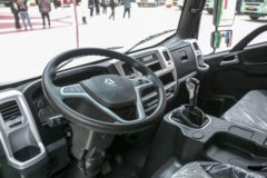 中国重汽成都商用车 V1-X 小金狮 12T 4X2 3.8米纯电动自卸车140kWh 中国重汽成都商用车 V1-X 小金狮 12T 4X2 3.8米纯电动自卸车140kWh