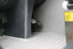 中国重汽成都商用车 V7-X 渣土全勤版 31T 8X4 5.6米换电式纯电动自卸车601kWh