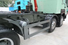 豪沃V7-X&nbsp;电动自卸车底盘图片