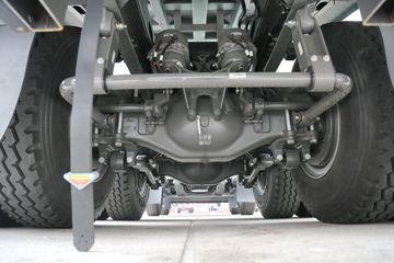 �й������ɶ����ó� V7-X ����ȫ�ڰ� 31T 8X4 5.6�׻���ʽ���綯��ж��601kWhͼƬ