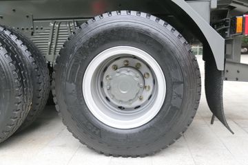�й������ɶ����ó� V7-X ����ȫ�ڰ� 31T 8X4 5.6�׻���ʽ���綯��ж��601kWhͼƬ