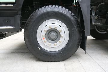 �й������ɶ����ó� V7-X ����ȫ�ڰ� 31T 8X4 5.6�׻���ʽ���綯��ж��601kWhͼƬ