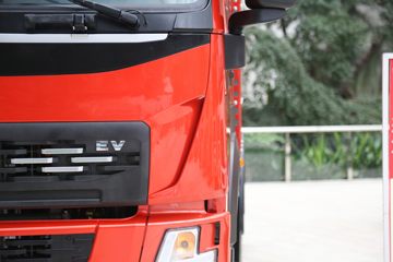 �й������ɶ����ó� V7-X ȫ�ڰ� 25T 6X4 ����ʽ���綯ǣ����601kWhͼƬ