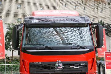 �й������ɶ����ó� V7-X ȫ�ڰ� 25T 6X4 ����ʽ���綯ǣ����601kWhͼƬ