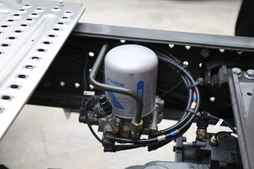 �й������ɶ����ó� V7-X ȫ�ڰ� 25T 6X4 ����ʽ���綯ǣ����601kWhͼƬ