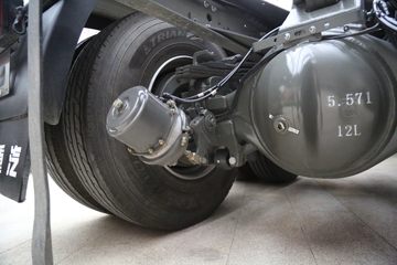 �й������ɶ����ó� V7-X ȫ�ڰ� 25T 6X4 ����ʽ���綯ǣ����601kWhͼƬ