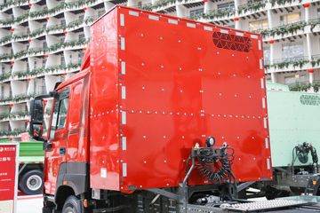 �й������ɶ����ó� V7-X ȫ�ڰ� 25T 6X4 ����ʽ���綯ǣ����601kWhͼƬ