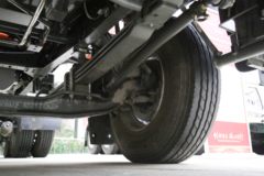中国重汽成都商用车 V7-X 全勤版 25T 6X4 换电式纯电动牵引车601kWh
