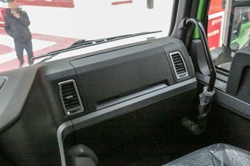 �й������ɶ����ó� V7-X 25T 6X4 ȼ�ϵ��ǣ����129kWhͼƬ