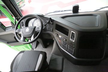 �й������ɶ����ó� V7-X 25T 6X4 ȼ�ϵ��ǣ����129kWhͼƬ