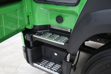 �й������ɶ����ó� V7-X 25T 6X4 ȼ�ϵ��ǣ����129kWhͼƬ