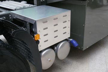 �й������ɶ����ó� V7-X 25T 6X4 ȼ�ϵ��ǣ����129kWhͼƬ