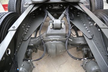 �й������ɶ����ó� V7-X 25T 6X4 ȼ�ϵ��ǣ����129kWhͼƬ