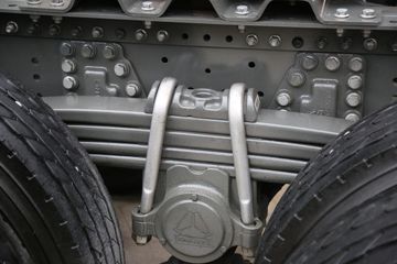 �й������ɶ����ó� V7-X 25T 6X4 ȼ�ϵ��ǣ����129kWhͼƬ