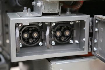 �й������ɶ����ó� V7-X 25T 6X4 ȼ�ϵ��ǣ����129kWhͼƬ