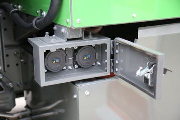 �й������ɶ����ó� V7-X 25T 6X4 ȼ�ϵ��ǣ����129kWhͼƬ