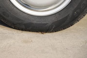 ���� ����V�� 1.6L 122���� ���� 2.7��˫������С��ͼƬ