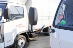福田 奥铃V卡 1.6L 122马力 汽油 3.19米单排栏板小卡(BJ1031V4JV4-AA1)