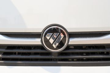 ���� ����V�� 1.6L 122���� ���� 2.7��˫������С��ͼƬ