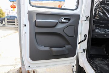 ���� ����V�� 1.6L 122���� ���� 2.7��˫������С��ͼƬ