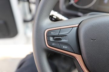 ���� ����V�� 1.6L 122���� ���� 2.7��˫������С��ͼƬ