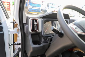 ���� ����V�� 1.6L 122���� ���� 2.7��˫������С��ͼƬ