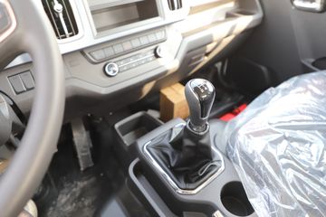 ���� ����V�� 1.6L 122���� ���� 3.24���Ű�����С��ͼƬ