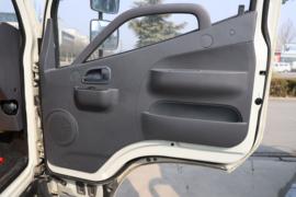 骁运L3&nbsp;载货车驾驶室                                               图片