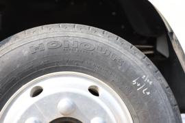 骁运L3&nbsp;载货车底盘                                                图片