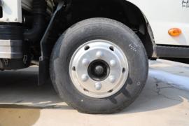 骁运L3&nbsp;载货车底盘                                                图片