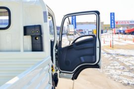 虎VR&nbsp;载货车驾驶室                                               图片