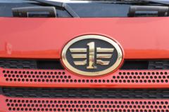 一汽解放J6G(280马力)国六载货车，红色现车