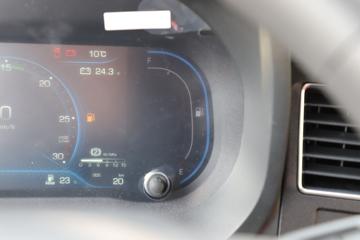 一汽解放 J6G 领航版 320马力 6X2 8.7米栏板载货车(国六)(CA1250P62K1L5T3E6)图片